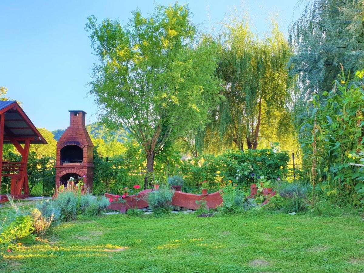 Casa Maria Guest House Prundul Birgaului Екстериор снимка